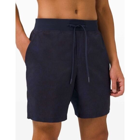 Lululemon T.H.E. Short 7" *Linerless Gravel Dust True Navy Multi size M NWOT - Picture 1 of 7